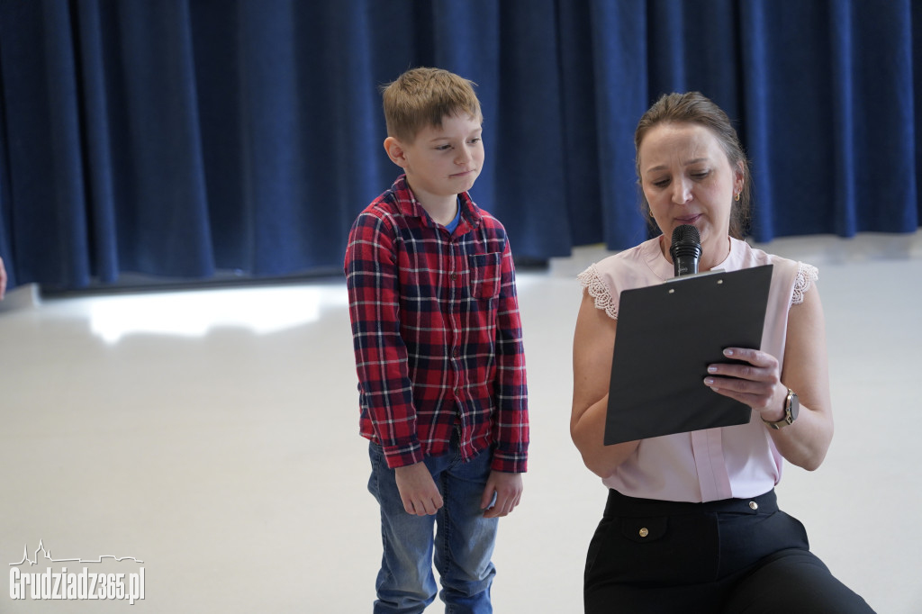 Małe talenty, wielka scena! II Gminny Przegląd Przedszkolaków w Wałdowie Szlacheckim