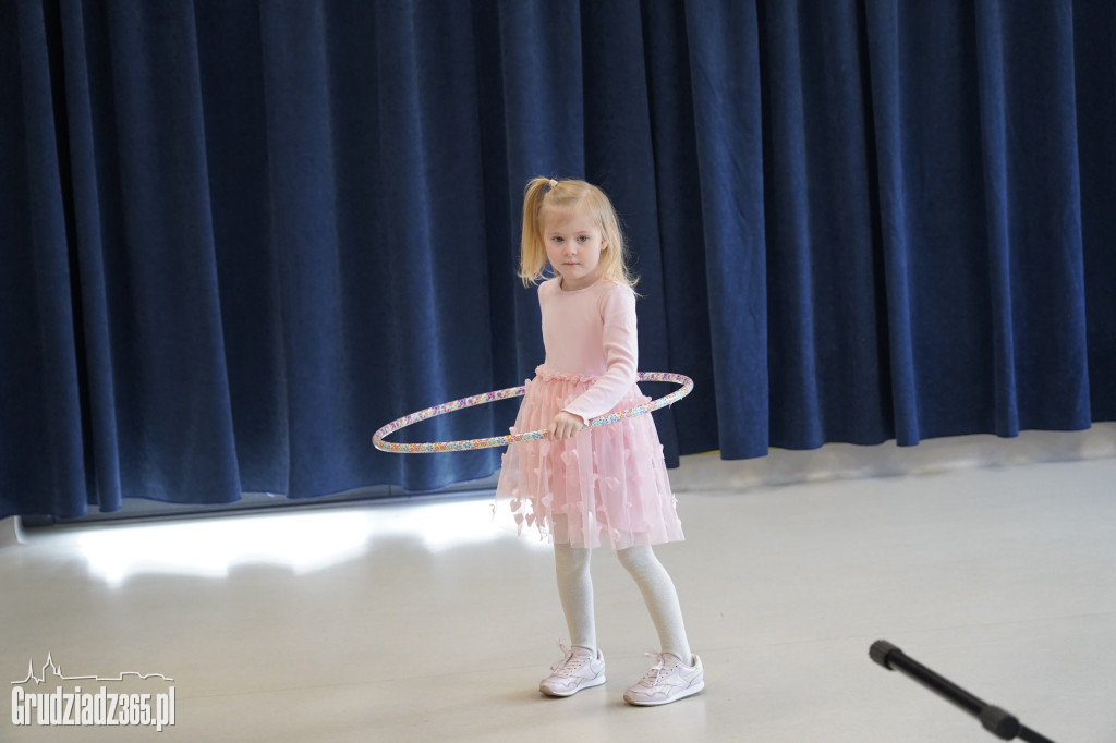 Małe talenty, wielka scena! II Gminny Przegląd Przedszkolaków w Wałdowie Szlacheckim