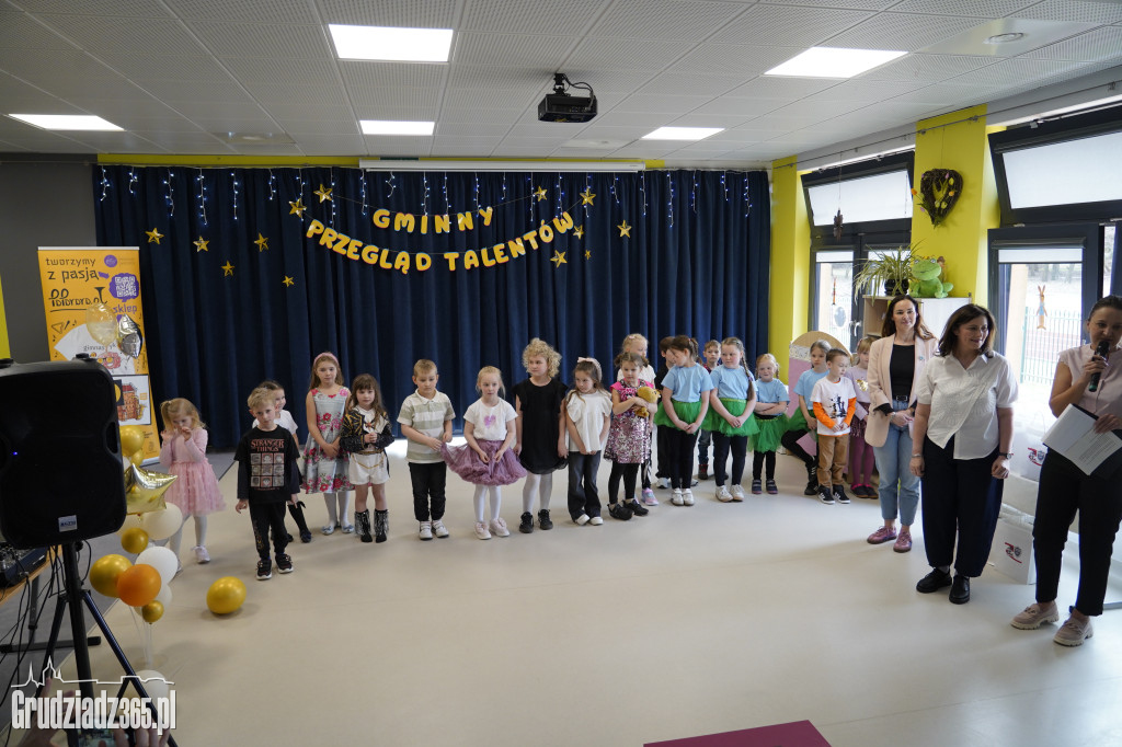 Małe talenty, wielka scena! II Gminny Przegląd Przedszkolaków w Wałdowie Szlacheckim