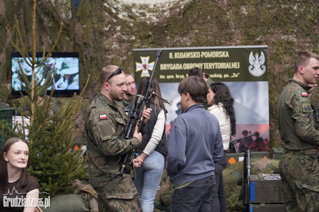 Wojskowe Targi Służby i Pracy w Grudziądzu