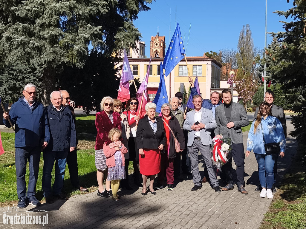 Grudziądz pamięta o ludziach pracy. Symboliczne obchody 1 Maja i rocznica wstąpienia do UE