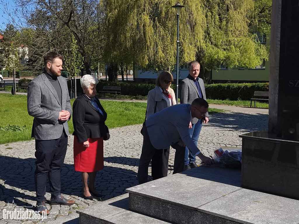 Grudziądz pamięta o ludziach pracy. Symboliczne obchody 1 Maja i rocznica wstąpienia do UE