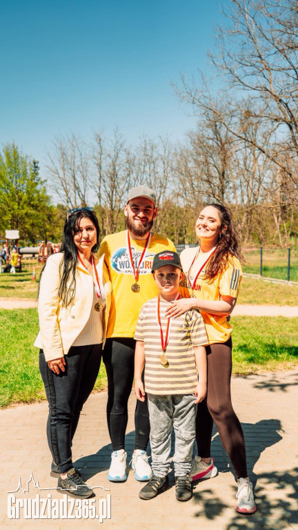 Wings for Life w Grudziądzu: Dawid w egzoszkielecie i kibice GKM-u na trasie