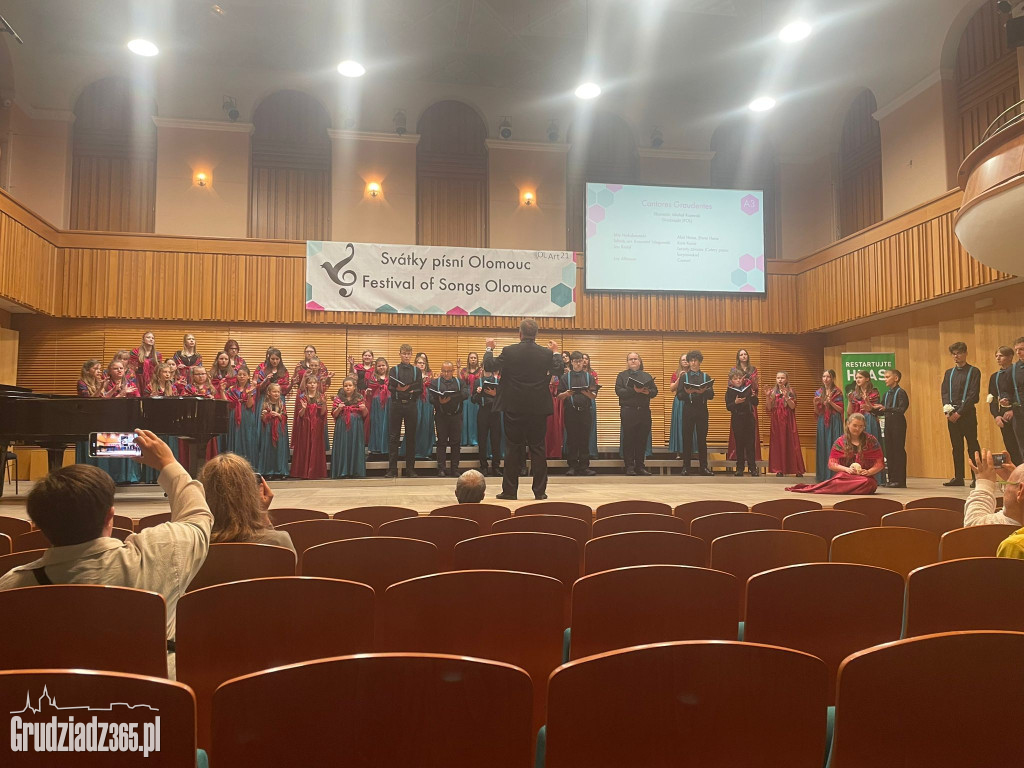 Brązowy medal dla chóru Cantores Graudentes na 53. Międzynarodowym Festiwalu w Ołomuńcu