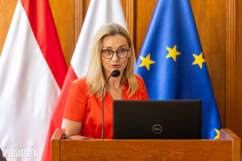 Uczennica z Grudziądza laureatką wojewódzkiego konkursu na Dzień Ojca!