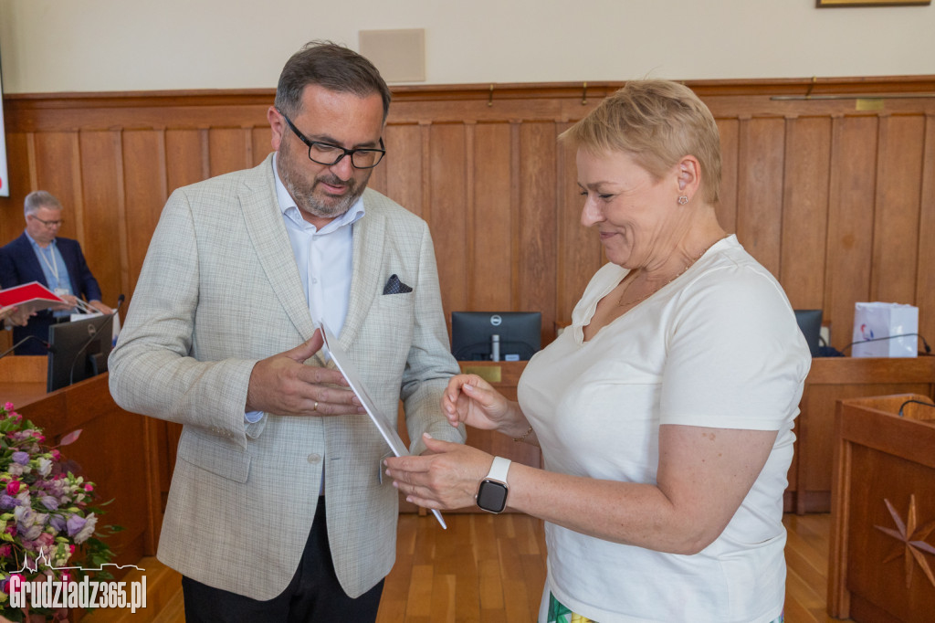 Uczennica z Grudziądza laureatką wojewódzkiego konkursu na Dzień Ojca!