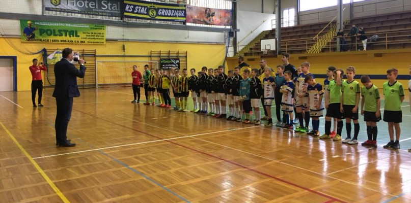 Halowy Turniej Piłki Nożnej VITASPORT Junior D2 Cup 2018