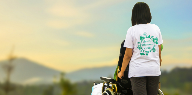 Opiekunka seniora ? zawód z przyszłością