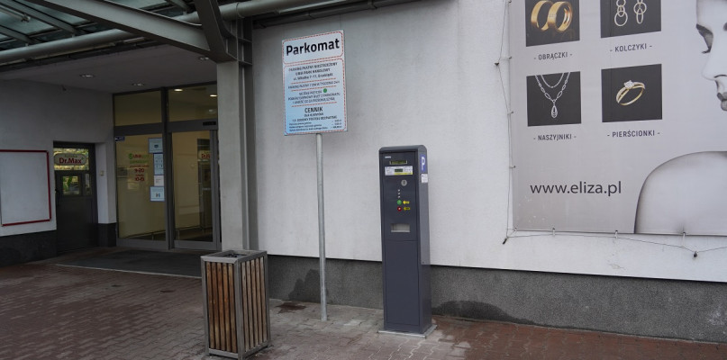 Grudziądz. Parkujesz samochód niedaleko McDonalda? Uważaj parking jest płatny