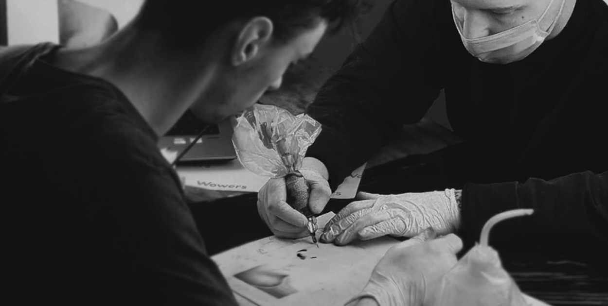 Jak zrobić projekt tatuażu? Odkryj tajniki projektowania tatuaży!