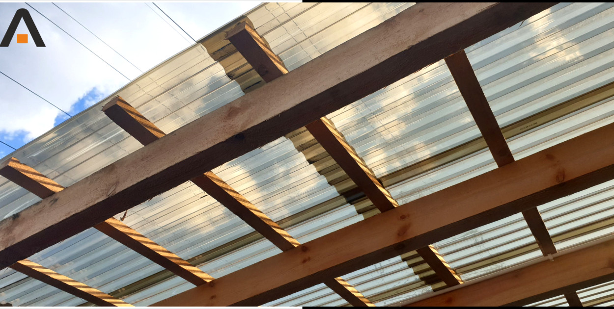 Montaż poliwęglanu trapezowego – jak zrobić to poprawnie?