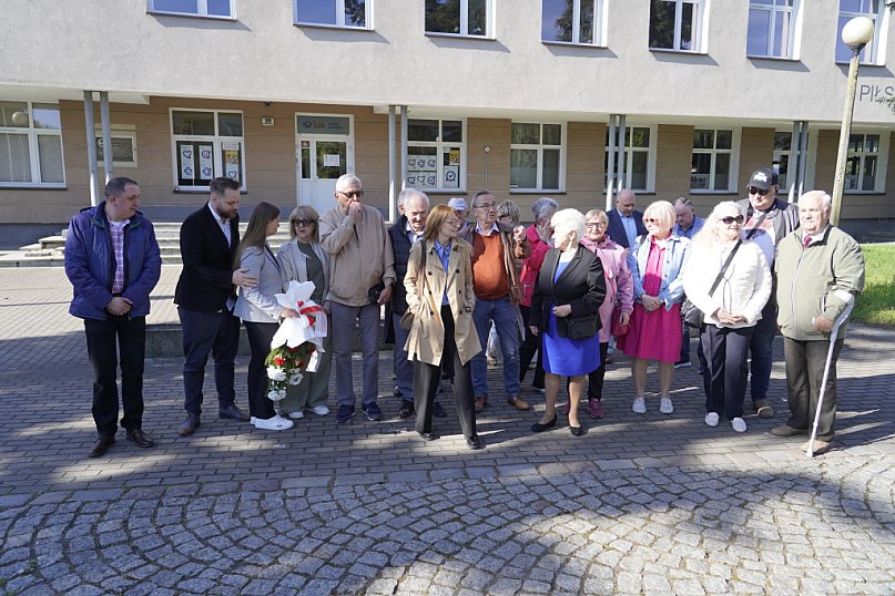 Grudziądz Pamięta o Ludziach Pracy. Skromne Obchody 1 Maja przy Pomniku Pomordowanych