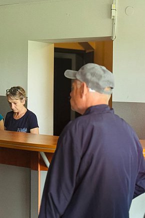Goście z Miłkowa w Grudziądzu. Projekt „Spinaker dla Powodzian” łączy terapię i sztuk-2388