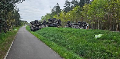 Czołowe zderzenie samochodu osobowego z ciężarówką w Mokrem koło Grudziądza-88266