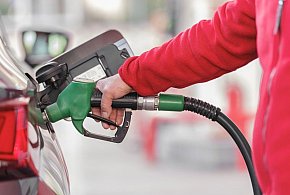 Ceny paliw. Kierowcy nie odczują zmian, eksperci mówią o "napiętej sytuacji"-88415