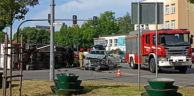 Wypadek na skrzyżowaniu ulic Piłsudskiego i Sikorskiego w Grudziądzu-88736