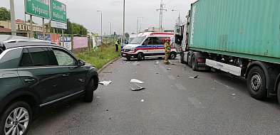 Zderzenie ciężarówki z samochodem osobowym na Drodze Łąkowej w Grudziądzu-88766