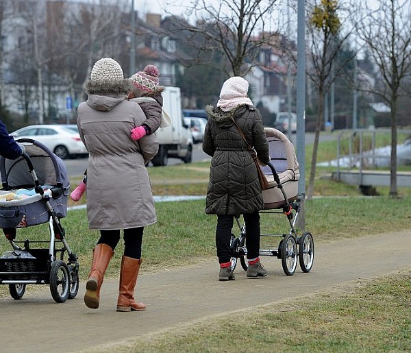 Już 139 miast na liście tracących funkcje społeczno-gospodarcze. Tak walczą z wylu-93701