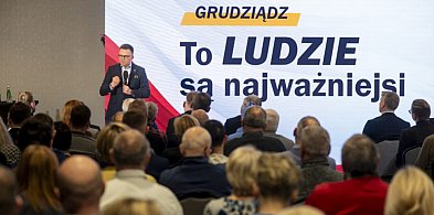 Polaryzacyjny klincz-95343