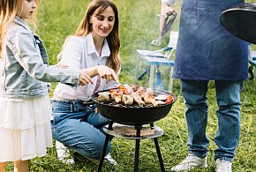 Czy 2 maja to dzień wolny od pracy? Jak działają sklepy i urzędy?-95432