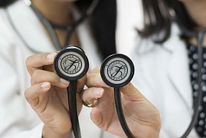 ZUS publikuje dane o L4. Te liczby zaskakują nawet lekarzy-95459