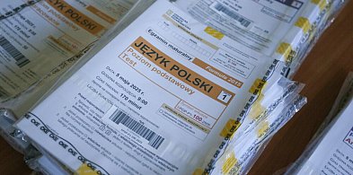 Egzaminem pisemnym z języka polskiego rozpoczęły się tegoroczne matury-95501