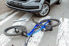 Rowerzysto, uwaga na przejazdach! Przełomowy wyrok sądu rzuca nowe światło na zasa-95605