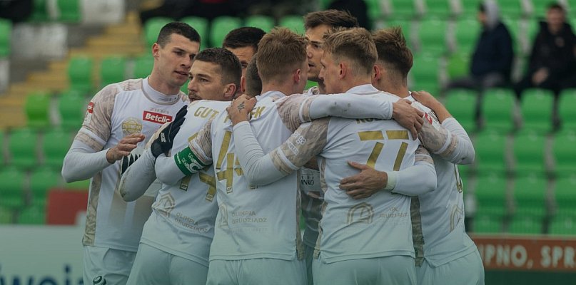 Olimpia o krok od utrzymania! Cenna wygrana w Stargardzie po grze w przewadze - 96228