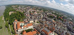 Setki tysięcy na pensje i prawników. Ujawniamy koszty r