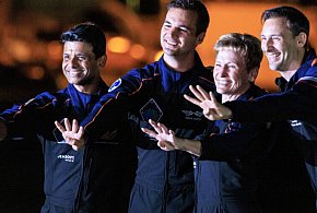 Kapsuła Dragon z polskim astronautą na pokładzie dotarła do stacji ISS-96440