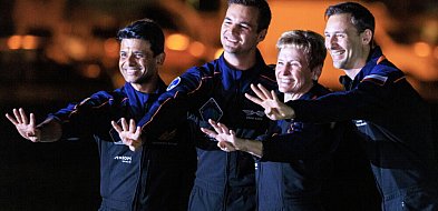 Kapsuła Dragon z polskim astronautą na pokładzie dotarła do stacji ISS-96440
