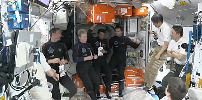 Załoga Ax-4, w tym Polak, weszła na pokład ISS-96445
