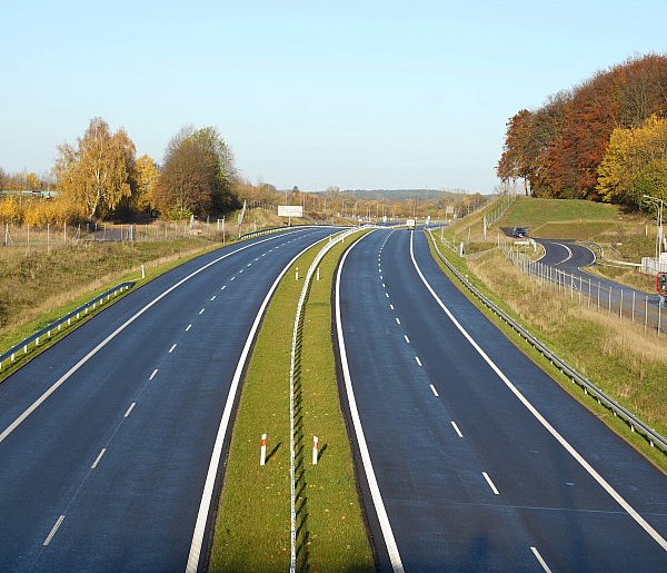 To może uderzyć w portfele urlopowiczów. Ważna decyzja rządu-96451
