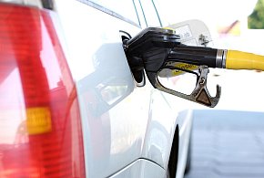 Ceny paliw w Polsce. Benzyna i LPG tanieją, ale diesel nie chce odpuścić-96765