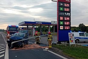 Grudziądz: Samochód osobowy uderzył w słup na Szosie Toruńskiej-96785