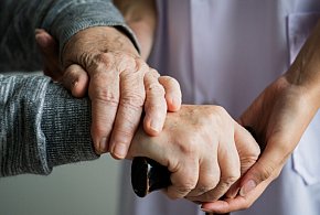 Ponad 2 tys. zł miesięcznie. Seniorzy i ich rodziny czekali na to latami-97319