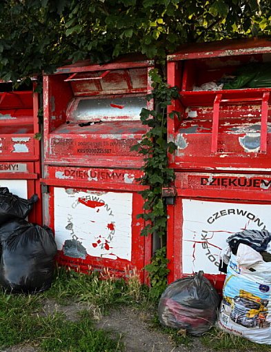 Rzecznik Wtórpolu ws. kontenerów PCK: wspólna działalność stała się nieopłacalna-97413
