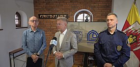 Koniec z porzuconymi autami w Grudziądzu? Teraz zgłosis