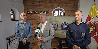 Koniec z porzuconymi autami w Grudziądzu? Teraz zgłosisz wrak przez internet-97531
