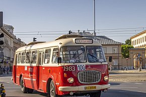 Na ulice Grudziądza wyjadą legendarne pojazdy z minionych dekad-2415