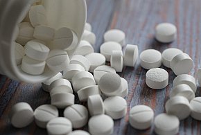 Popularny lek znika z aptek. GIF ostrzega: natychmiast oddaj go do apteki-98509