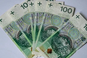 Alimenciarze zalegają miliardy złotych. Płacimy za nich wszyscy-98691