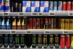 Popularne napoje pójdą ostro w górę. Rząd szykuje podwyżkę VAT-99331