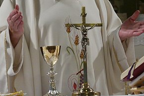 Obowiązkowe święto dla katolików. Wtedy trzeba iść do kościoła-99655