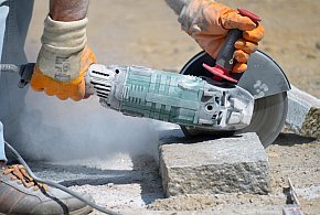 Weszły nowe przepisy. ZUS przyjmuje setki tysięcy wniosków-99887