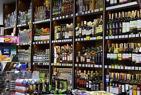 To codzienność wielu Polaków. Nowe dane o alkoholu niepokoją-99898