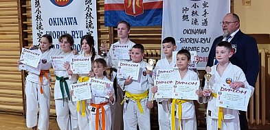 Sukcesy młodych karateków z Grudziądza na mistrzostwach w Świeciu!-98987