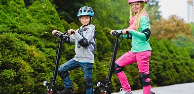 Nowe przepisy dla użytkowników hulajnóg elektrycznych. 13 lat to absolutne minimum