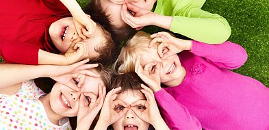 Kids Alert apeluje do MEN o wprowadzenie zakazu publikacji wizerunku dzieci w siec