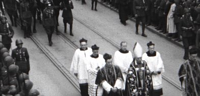 Nieznany film z pogrzebu Marszałka Piłsudskiego. Obchody 91. rocznicy śmierci w Gr
